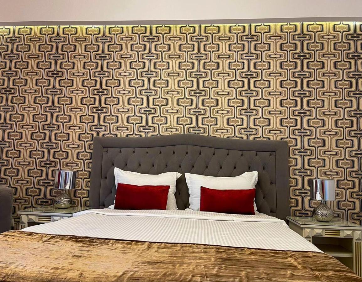 Hotel Goya Collection Târgu Jiu 외부 사진