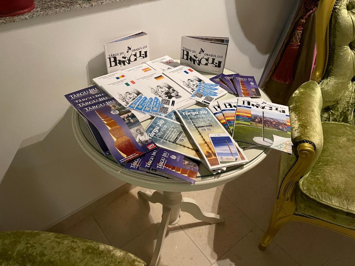 Hotel Goya Collection Târgu Jiu 외부 사진