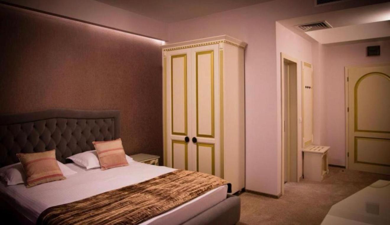 Hotel Goya Collection Târgu Jiu 외부 사진