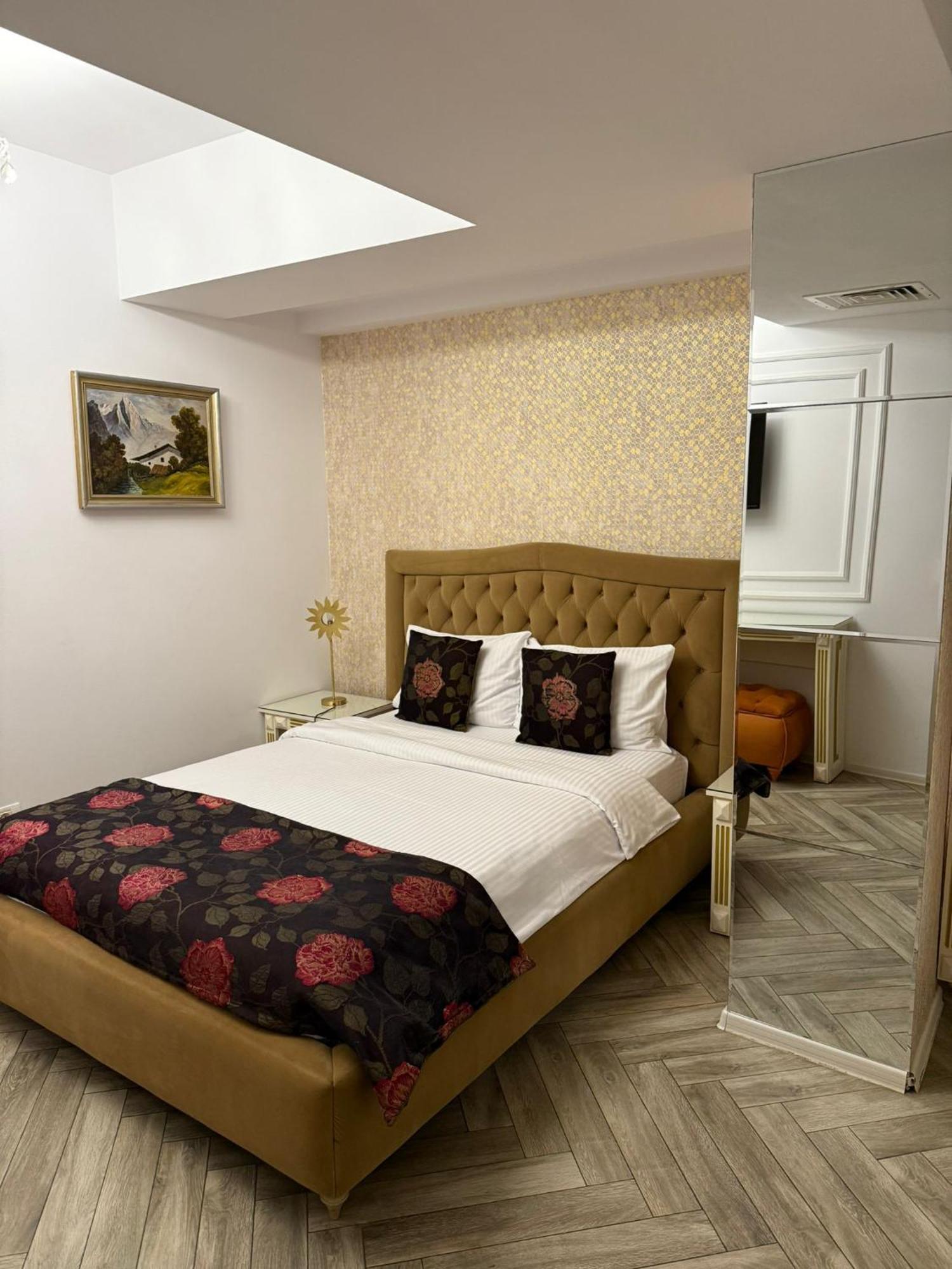 Hotel Goya Collection Târgu Jiu 외부 사진