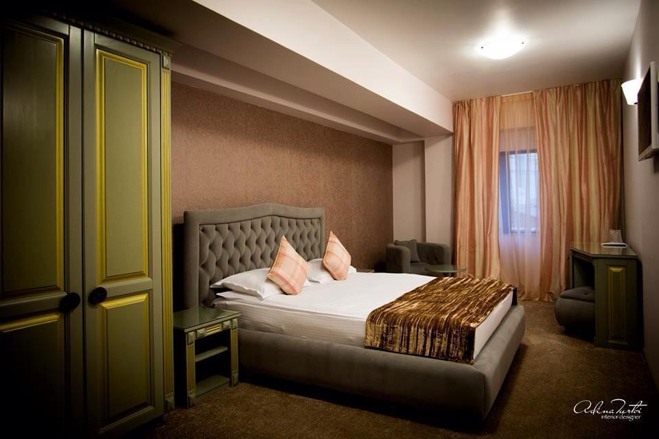 Hotel Goya Collection Târgu Jiu 외부 사진